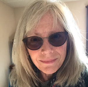 Meet your Posher, Denise